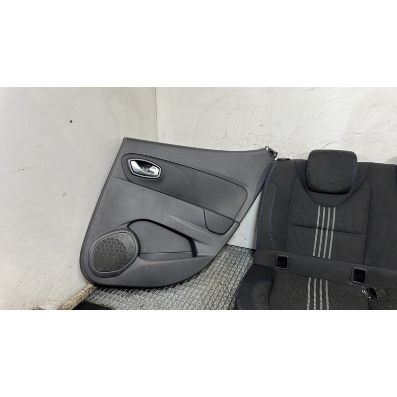 Interieur complet RENAULT CLIO 4 Photo n°4