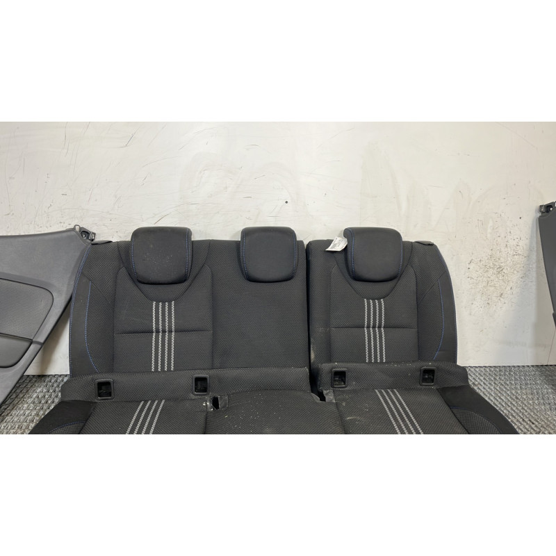 Interieur complet RENAULT CLIO 4 Photo n°6