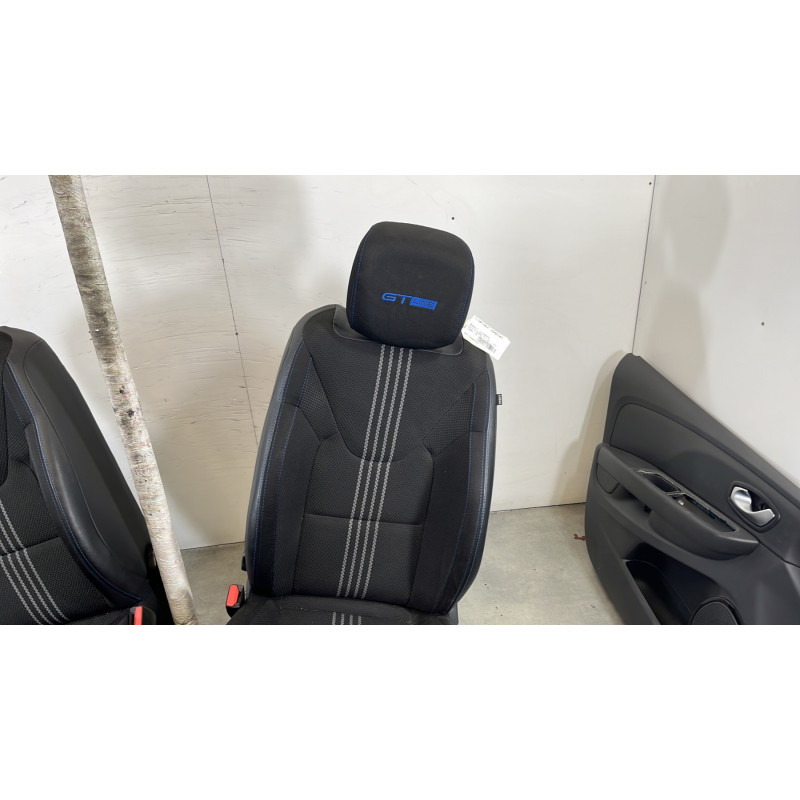 Interieur complet RENAULT CLIO 4 Photo n°12