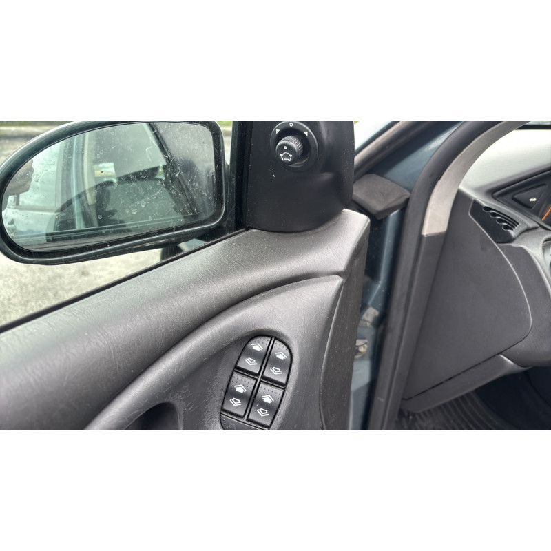 Aile avant gauche FORD FOCUS 1 Photo n°20