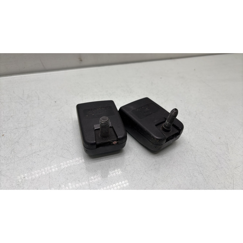 Attache ceinture arriere droit RENAULT SCENIC 2 Photo n°3