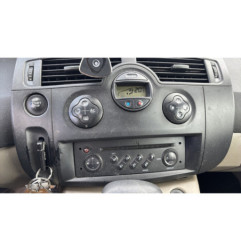 Attache ceinture arriere droit RENAULT SCENIC 2