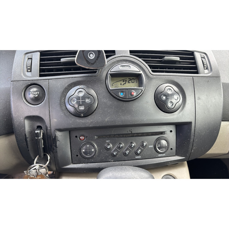 Attache ceinture arriere droit RENAULT SCENIC 2 Photo n°20