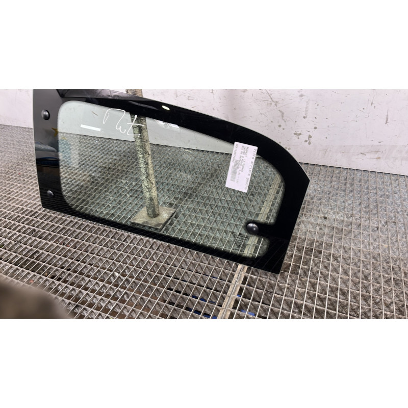 Vitre arriere gauche RENAULT TWINGO 3 Photo n°3