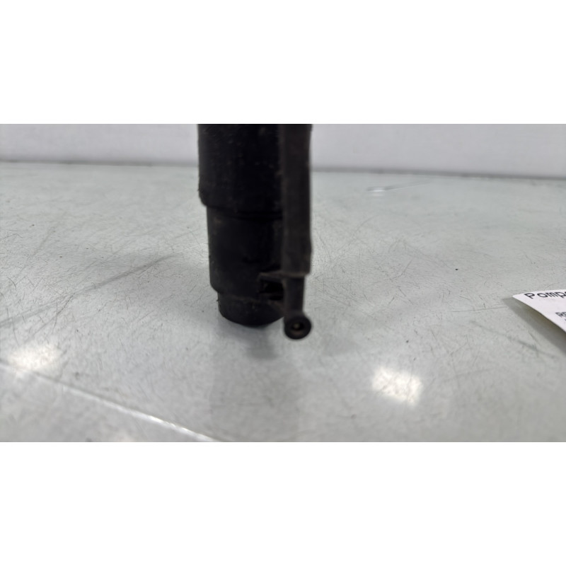 Pompe lave glace avant RENAULT MASTER 3 Photo n°4