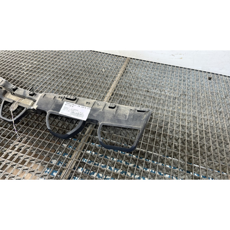 Absorbeur de pare choc arriere RENAULT MEGANE 4 Photo n°3