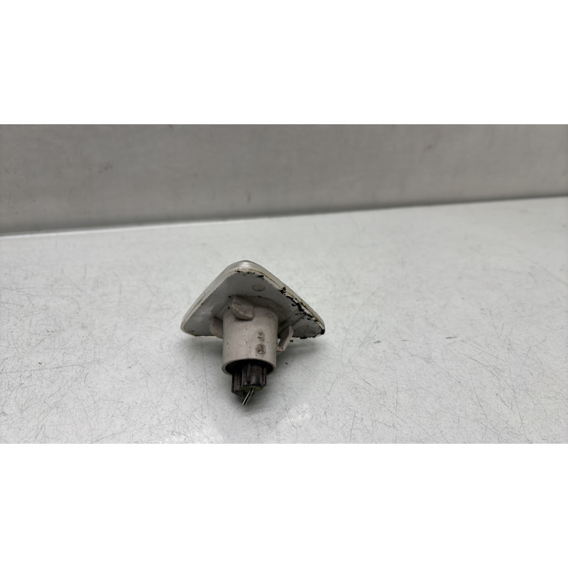 Repetiteur clignotant avant droit  (Feux) RENAULT KANGOO 2 Photo n°3