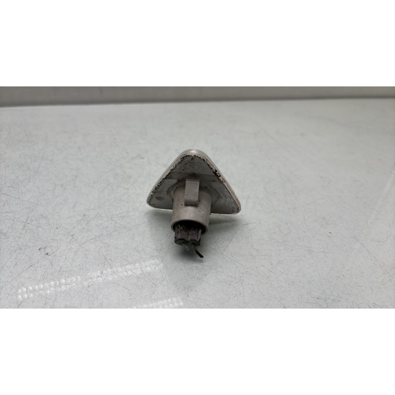 Repetiteur clignotant avant gauche (Feux) RENAULT KANGOO 2 Photo n°2