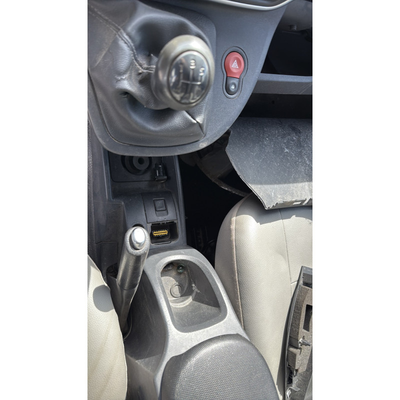 Calandre RENAULT KANGOO 2 Photo n°18