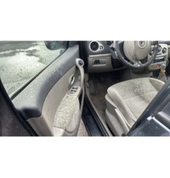 Vitre arriere gauche RENAULT CLIO 3