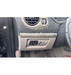 Vitre arriere gauche RENAULT CLIO 3