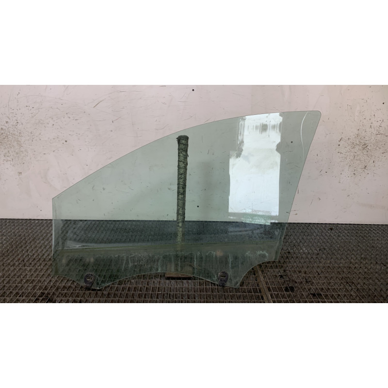 Vitre avant droit RENAULT CLIO 3 Photo n°4