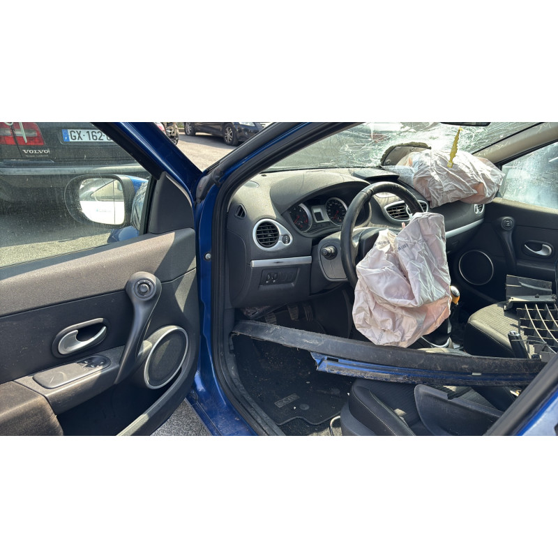 Vitre avant droit RENAULT CLIO 3 Photo n°13