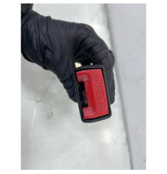 Attache ceinture avant droit RENAULT CLIO 3