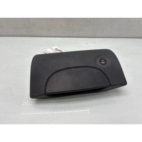 Poignee porte coffre gauche RENAULT KANGOO 1 Photo n°1
