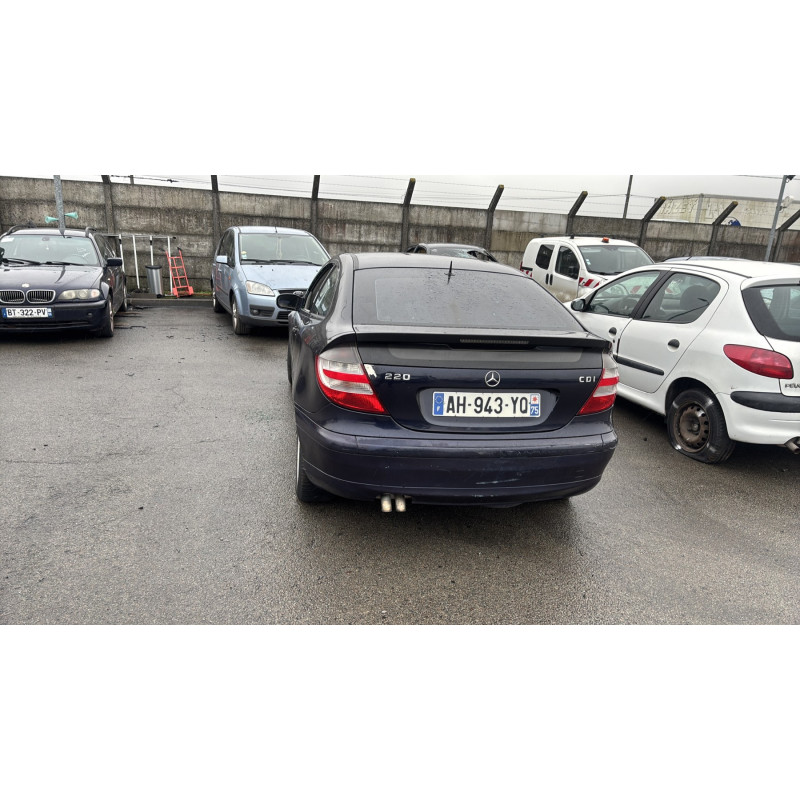 Capot MERCEDES CLASSE C 203 COUPE SPORT Photo n°12