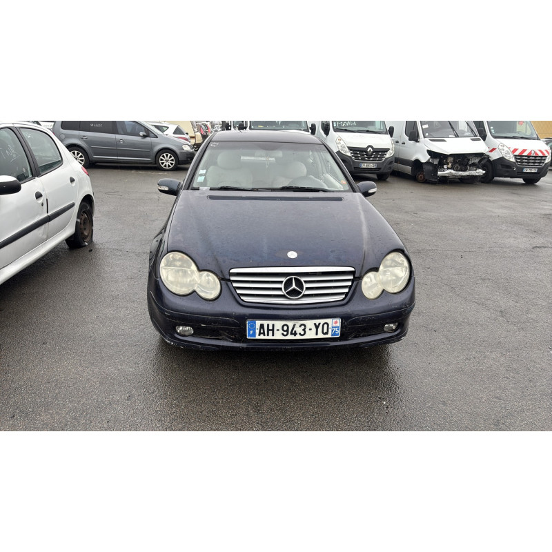 Capot MERCEDES CLASSE C 203 COUPE SPORT Photo n°15
