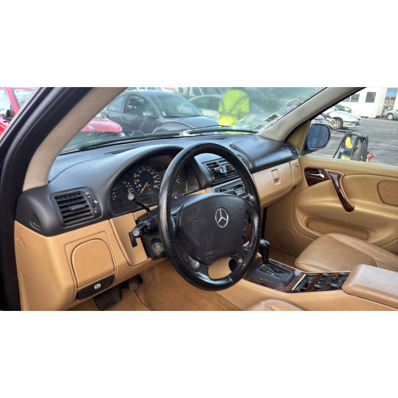 Commande retroviseurs MERCEDES CLASSE M 163 Photo n°18