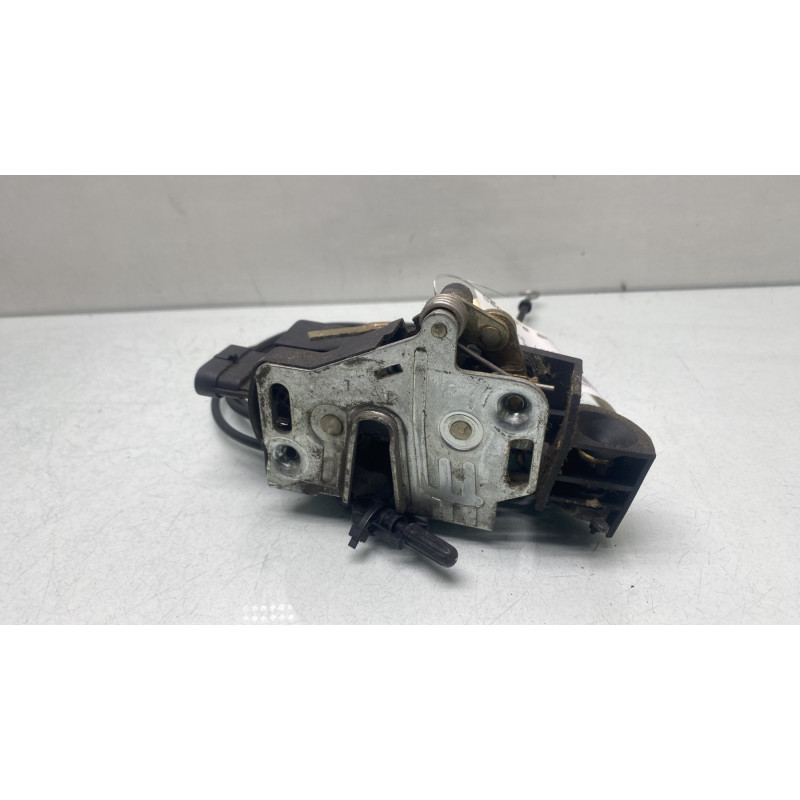 Serrure arriere gauche MERCEDES CLASSE M 163 Photo n°1