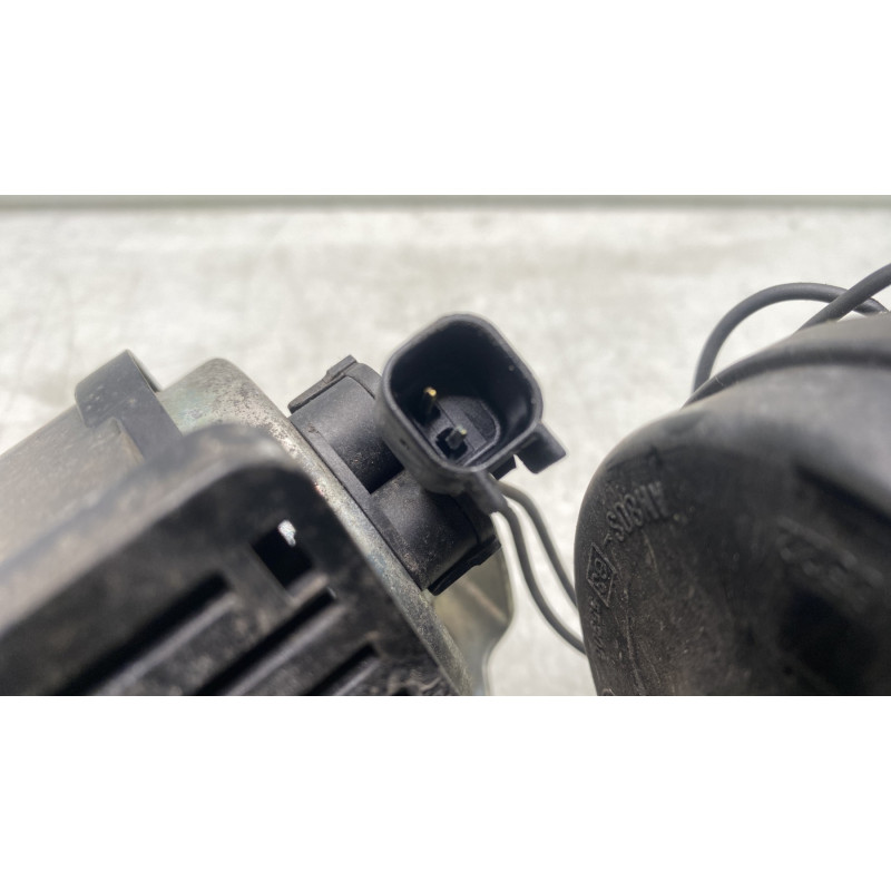 Avertisseur/Klaxon OPEL ASTRA J Photo n°4