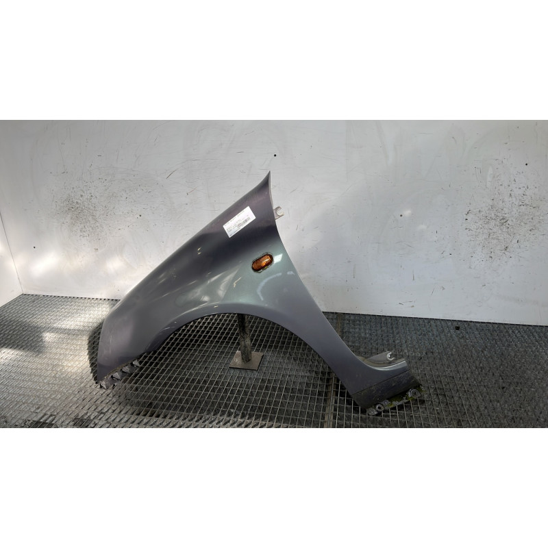 Aile avant gauche RENAULT CLIO 2 Photo n°3