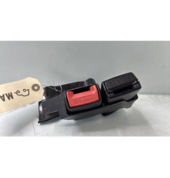 Attache ceinture arriere gauche RENAULT CLIO 3