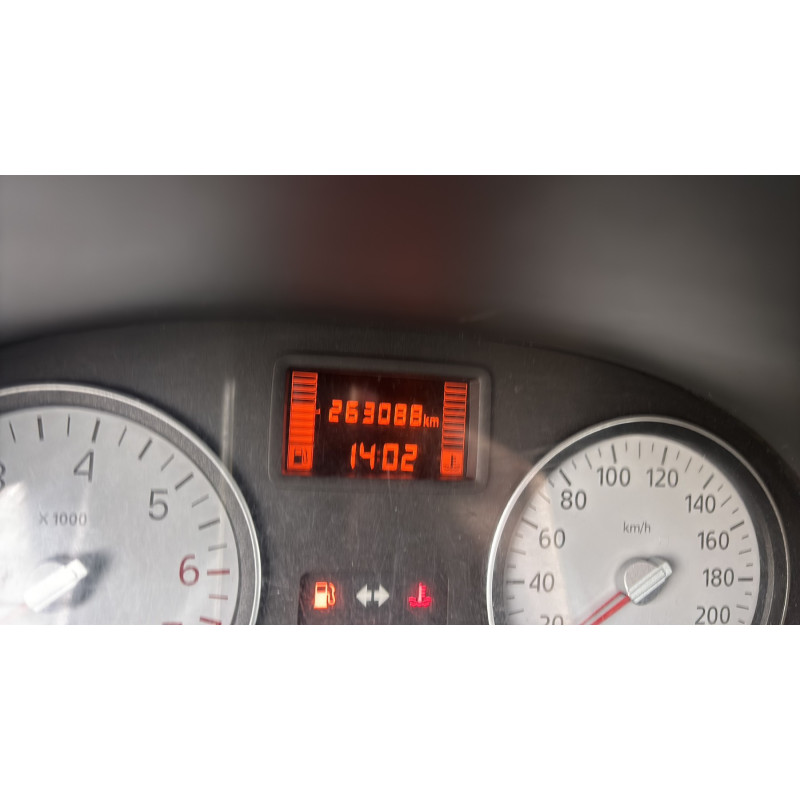 Feu arriere stop central DACIA SANDERO 1 Photo n°20