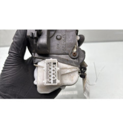 Serrure avant droit PEUGEOT 607