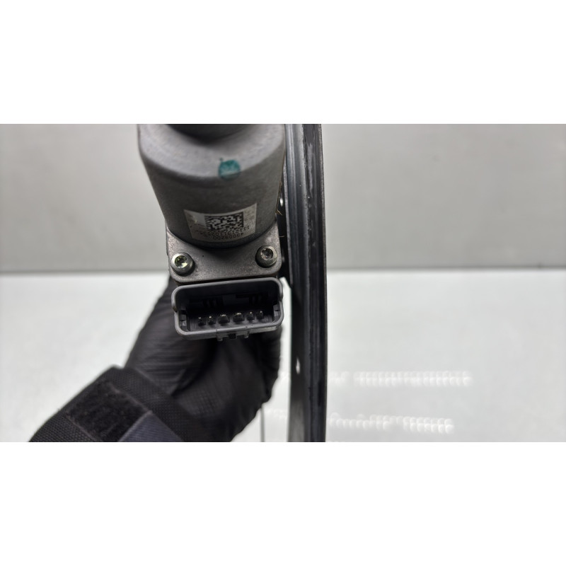 Leve vitre electrique avant gauche CITROEN C3 2 Photo n°5
