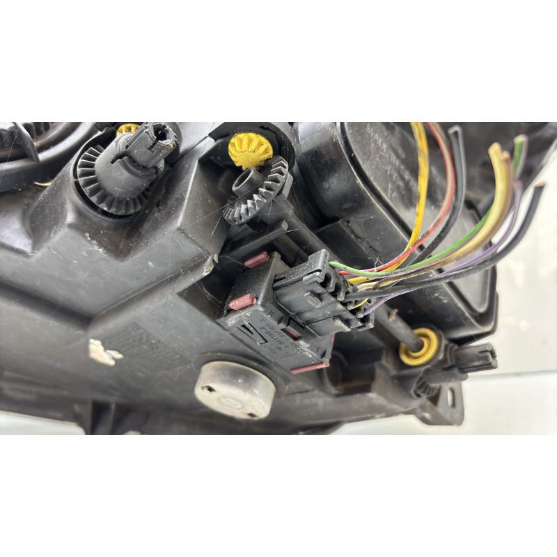 Optique avant principal droit (feux)(phare) OPEL CORSA D Photo n°6