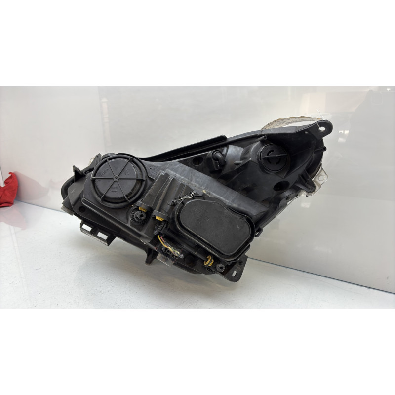Optique avant principal droit (feux)(phare) OPEL CORSA D Photo n°9