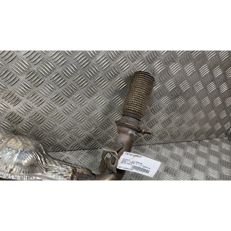 Catalyseur (echappement) PEUGEOT 3008 1 Photo n°3