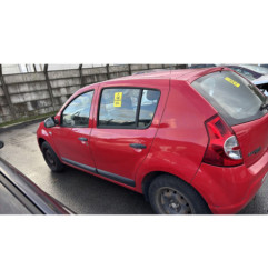Poignee porte avant gauche DACIA SANDERO 1