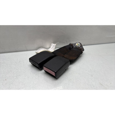 Attache ceinture arriere gauche DACIA SANDERO 1 Photo n°1