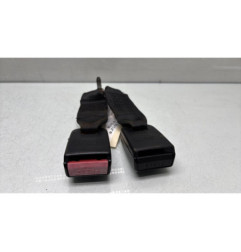 Attache ceinture arriere gauche DACIA SANDERO 1
