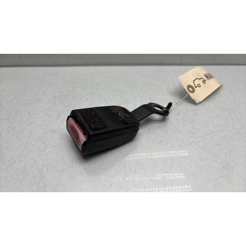 Attache ceinture avant droit DACIA SANDERO 1 Photo n°3