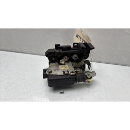 Serrure avant droit DACIA SANDERO 1