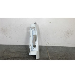 Enjoliveur de feu arriere droit NISSAN PRIMASTAR 2 Photo n°1