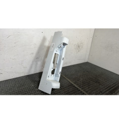 Enjoliveur de feu arriere gauche NISSAN PRIMASTAR 2