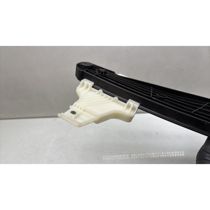 Leve vitre electrique arriere gauche CITROEN C5 AIRCROSS Photo n°4
