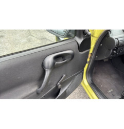 Ceinture avant droit OPEL CORSA B