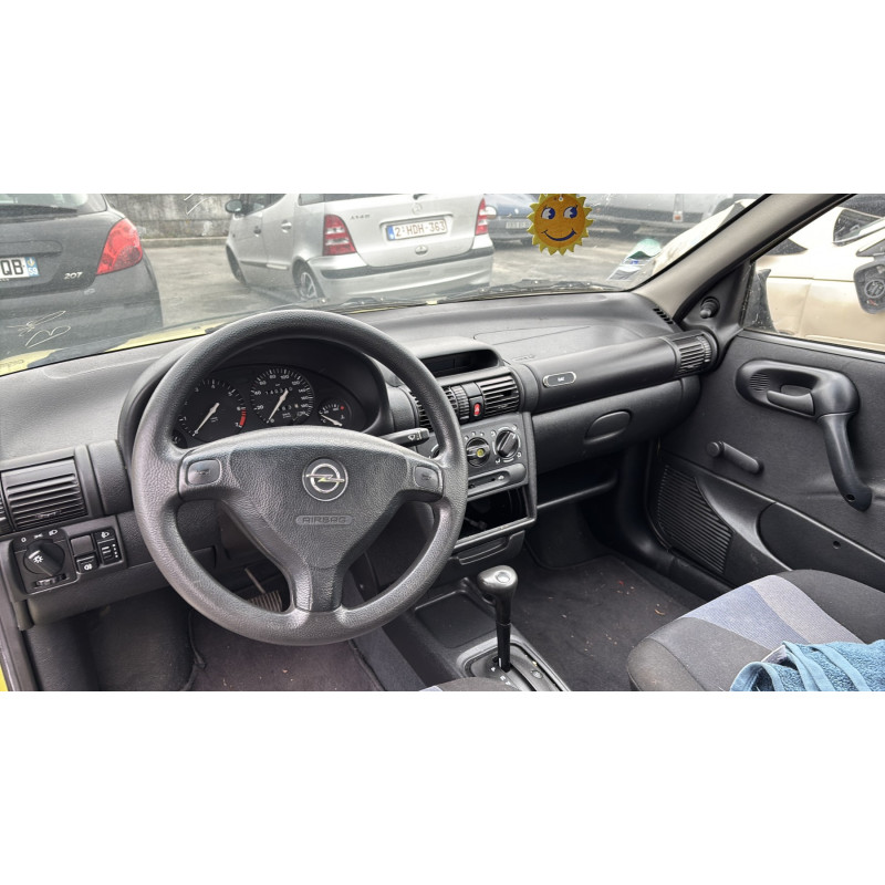 Ceinture avant droit OPEL CORSA B Photo n°17