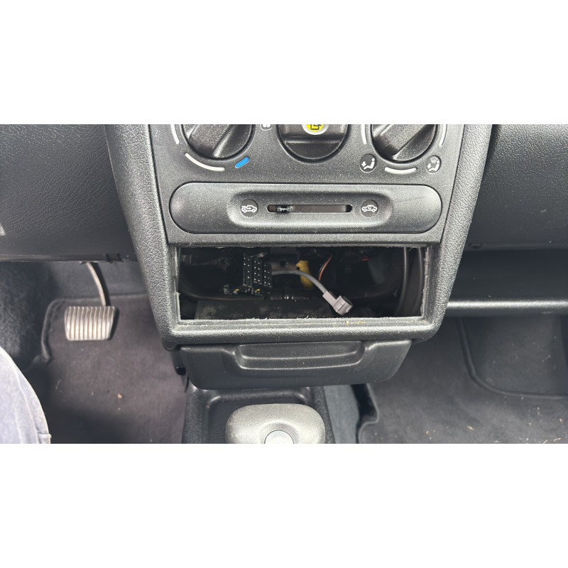 Ceinture avant droit OPEL CORSA B Photo n°20