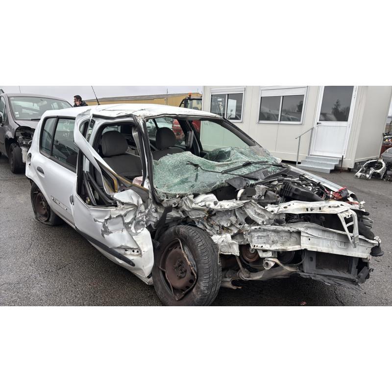 Poignee interieur arriere gauche RENAULT CLIO 2 Photo n°6