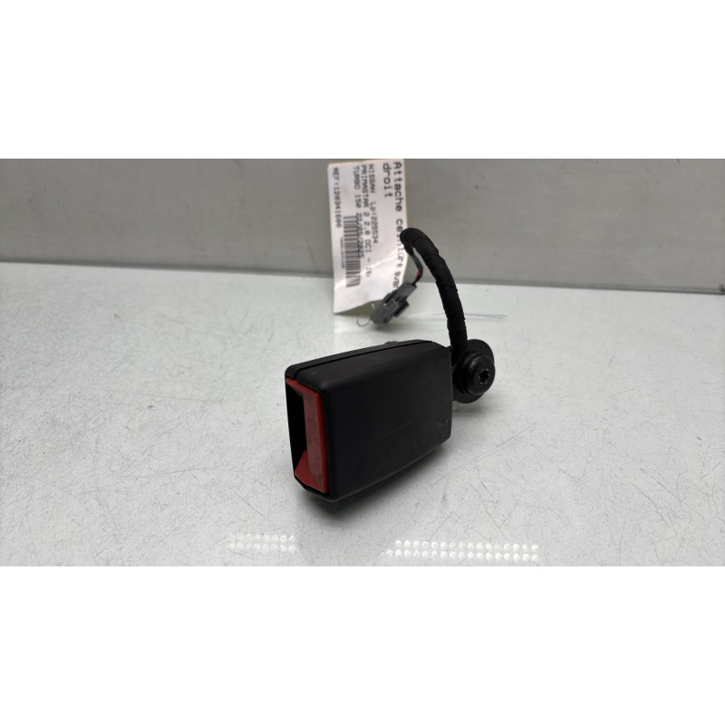 Attache ceinture avant droit NISSAN PRIMASTAR 2 Photo n°1