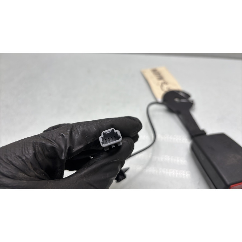 Attache ceinture avant gauche NISSAN PRIMASTAR 2 Photo n°5
