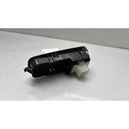 Interrupteur de leve vitre avant droit NISSAN PRIMASTAR 2