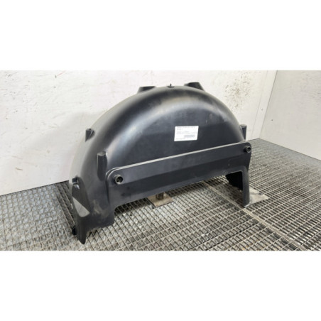 Pare boue arriere droit NISSAN PRIMASTAR 2