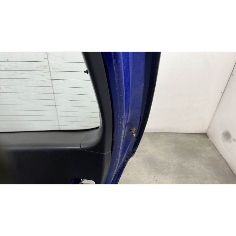 Malle/Hayon arriere MAZDA 3 1 Photo n°8