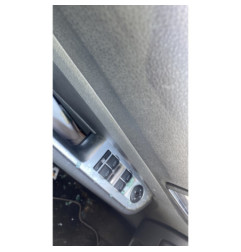 Serrure avant gauche FORD FOCUS 2